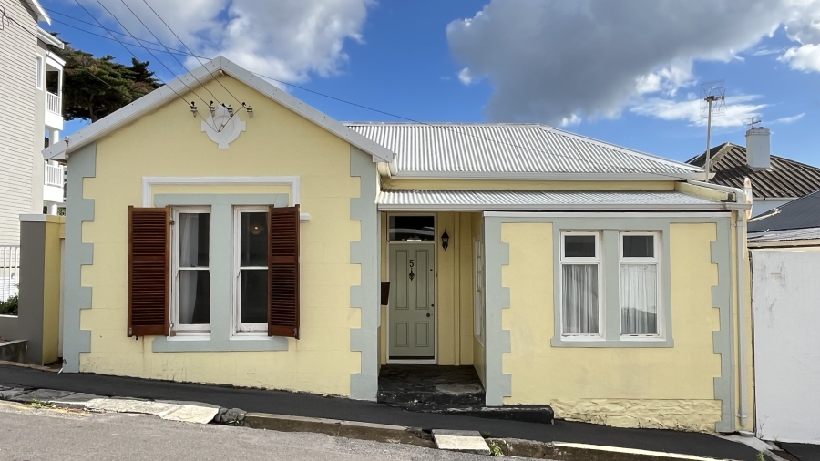 2 Bedroom Property for Sale in Seaforth Western Cape